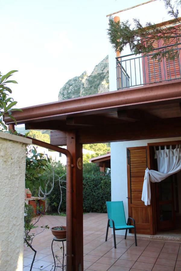 Villetta Con Giardino Mandarino Macari Exterior photo